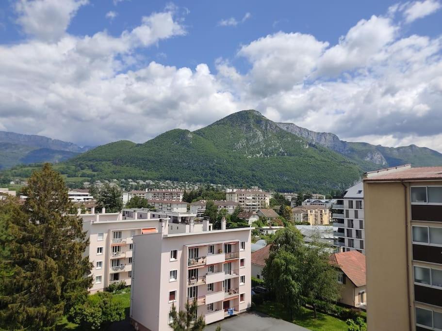Entre Lac Et Montagne Анси Экстерьер фото