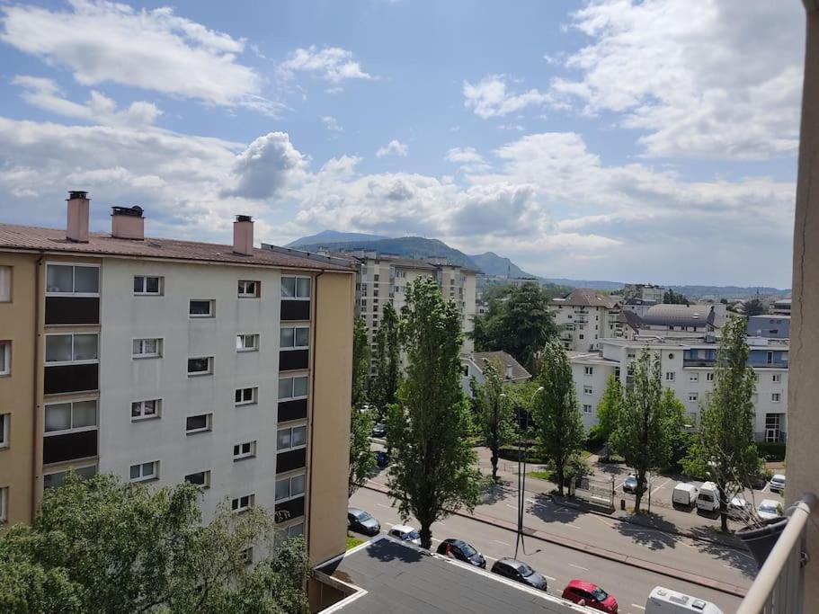 Entre Lac Et Montagne Анси Экстерьер фото